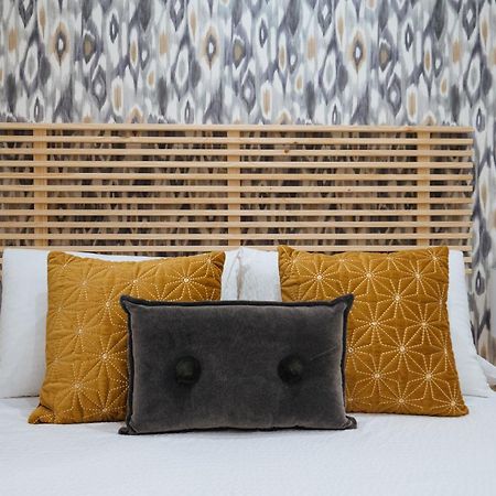 Wish Suite Miraflores De Sevilla Exterior foto